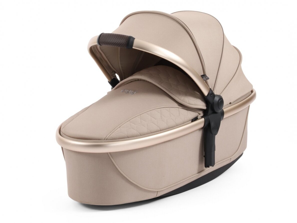 egg3® Carrycot Feather 1 egg3® Carrycot Feather 1