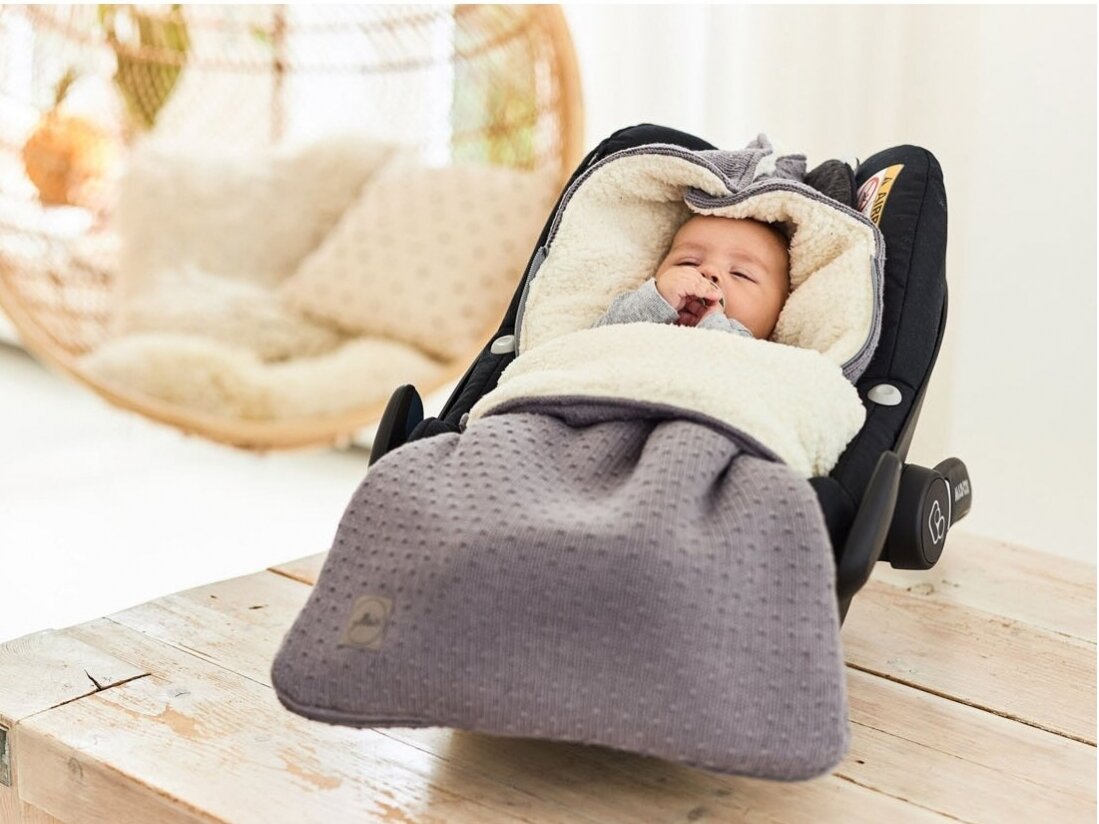 Jollein Bliss Knit Storm Grey vokelis automobilinei kėdutei. lopšiukui 5 Jollein Bliss Knit Storm Grey vokelis automobilinei kėdutei. lopšiukui 5