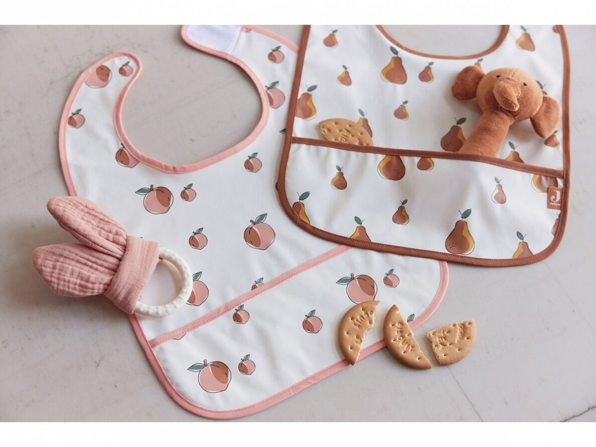 Jollein neperšlampamas seilinukas Bib su kišene Peach 2vnt. 2 Jollein neperšlampamas seilinukas Bib su kišene Peach 2vnt. 2