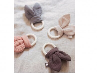 Jollein kramtukas - žaisliukas - Bunny Ears - Chestnut 3 Jollein kramtukas - žaisliukas - Bunny Ears - Chestnut 3