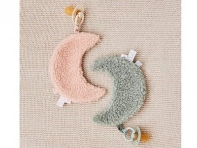 Jollein kramtuko ar čiulptuko laikiklis Moon Pale Pink 1 Jollein kramtuko ar čiulptuko laikiklis Moon Pale Pink 1