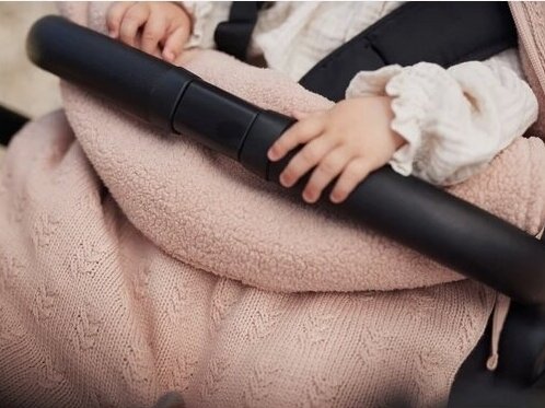 Jollein vokelis automobilinei kėdutei, lopšiukui Grain Knit Wild Rose 4 Jollein vokelis automobilinei kėdutei, lopšiukui Grain Knit Wild Rose 4