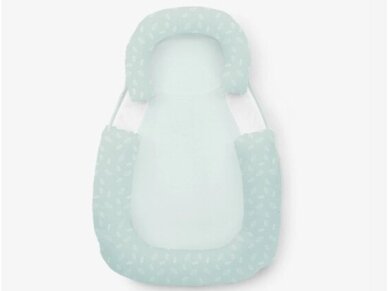 KikkaBoo miego lizdelis Anti - Rollover Positioner Dots Blue KikkaBoo miego lizdelis Anti - Rollover Positioner Dots Blue