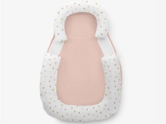 KikkaBoo miego lizdelis Anti - Rollover Positioner Hearts KikkaBoo miego lizdelis Anti - Rollover Positioner Hearts