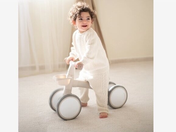 KikkaBoo Ride-On Zipi Beige 4 KikkaBoo Ride-On Zipi Beige 4