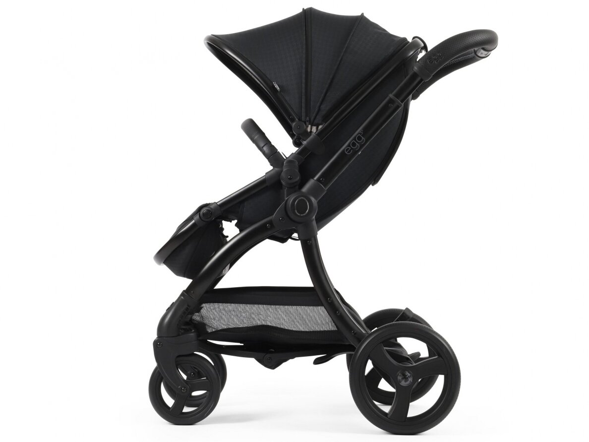 Universalus vežimėlis egg3 Houndstooth Black se 5in1 4 Universalus vežimėlis egg3 Houndstooth Black se 5in1 4
